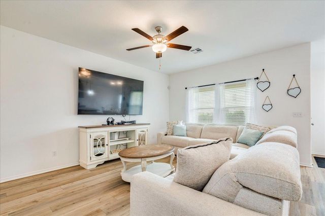 389 Salt Springs RD, Kyle, TX 78640