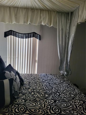 6771 NW 199th Terrace, Hialeah, FL 33015