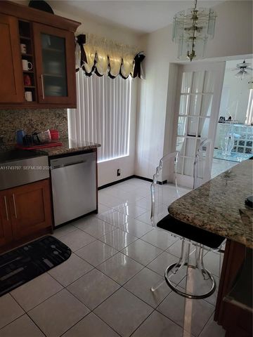6771 NW 199th Terrace, Hialeah, FL 33015