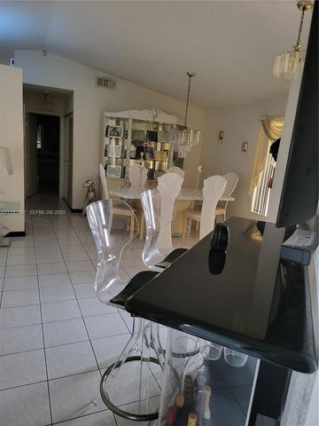 6771 NW 199th Terrace, Hialeah, FL 33015