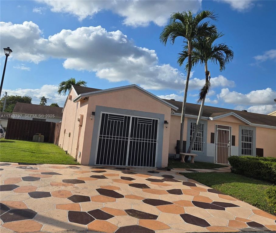 6771 NW 199th Terrace, Hialeah, FL 33015