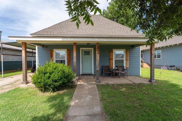 111 N Admire Avenue, El Reno, OK 73036