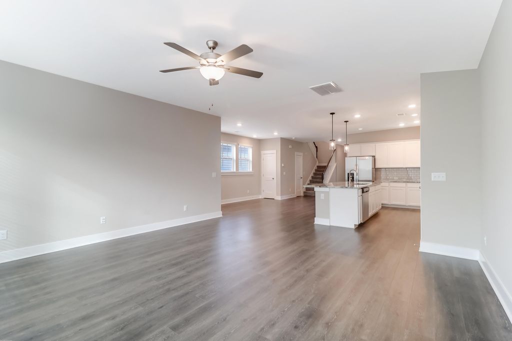 Image 15 of property listing at 162 Callibluff Drive, Summerville, SC 29486