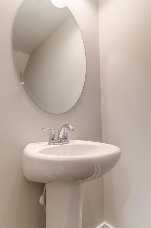 Image 18 of property listing at 162 Callibluff Drive, Summerville, SC 29486