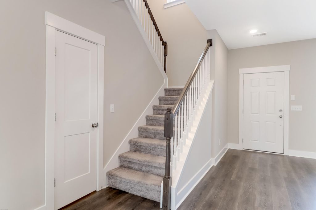 Image 19 of property listing at 162 Callibluff Drive, Summerville, SC 29486