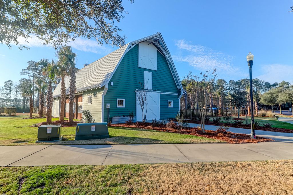 Image 38 of property listing at 162 Callibluff Drive, Summerville, SC 29486