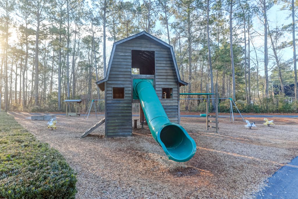 Image 39 of property listing at 162 Callibluff Drive, Summerville, SC 29486