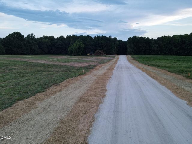 4 Quiet Time Lane, Zebulon, NC 27597
