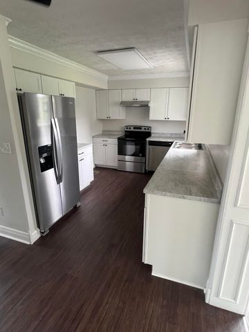 825 N Main Street, Barbourville, KY 40906