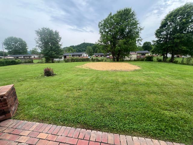 825 N Main Street, Barbourville, KY 40906