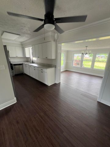 825 N Main Street, Barbourville, KY 40906