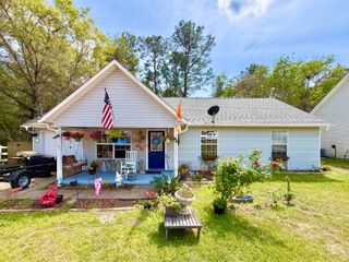 2880 Aplin Road, Crestview, FL 32539
