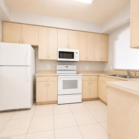 1126 SW 47th TER 103, Cape Coral, FL 33914