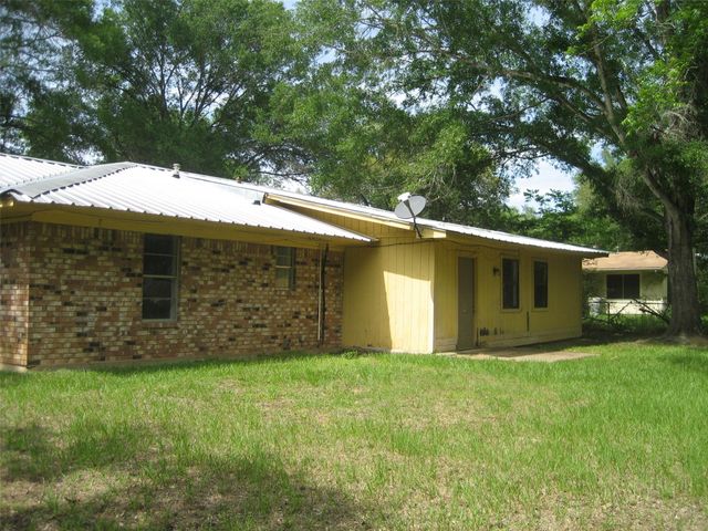 108 Briar Lane, Crockett, TX 75835