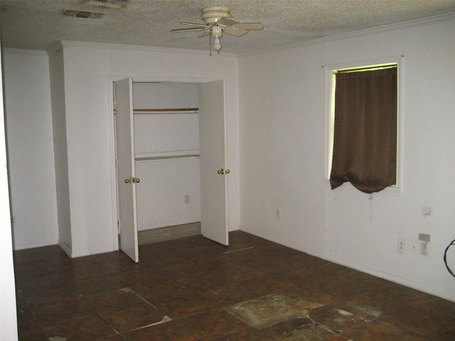 108 Briar Lane, Crockett, TX 75835