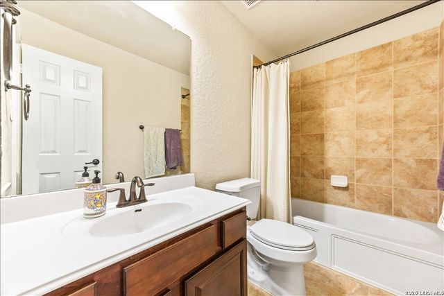 3830 Ox-Eye Daisy, San Antonio, TX 78261