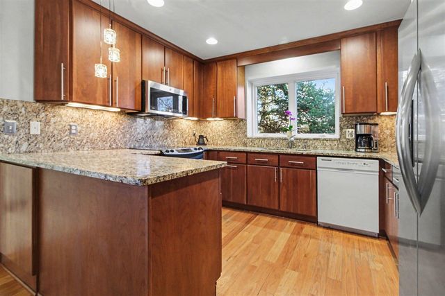 501 Woodgrove Drive, Ann Arbor, MI 48103