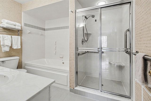 501 Woodgrove Drive, Ann Arbor, MI 48103