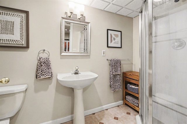 501 Woodgrove Drive, Ann Arbor, MI 48103