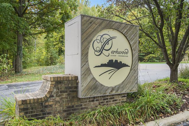 501 Woodgrove Drive, Ann Arbor, MI 48103