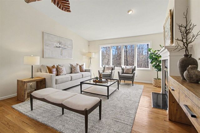 501 Woodgrove Drive, Ann Arbor, MI 48103