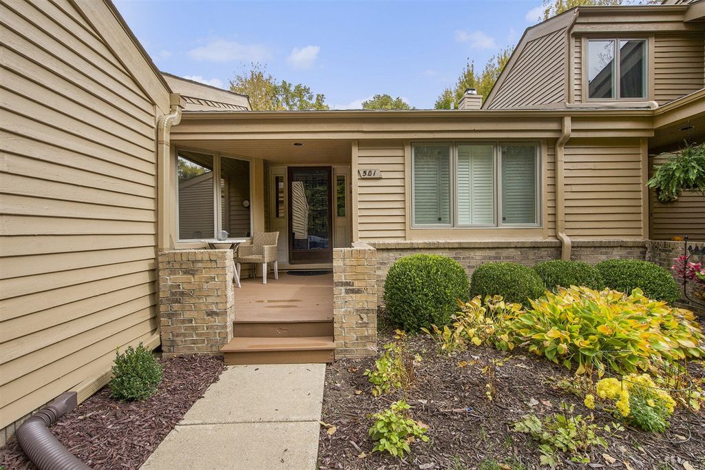 501 Woodgrove Drive, Ann Arbor, MI 48103