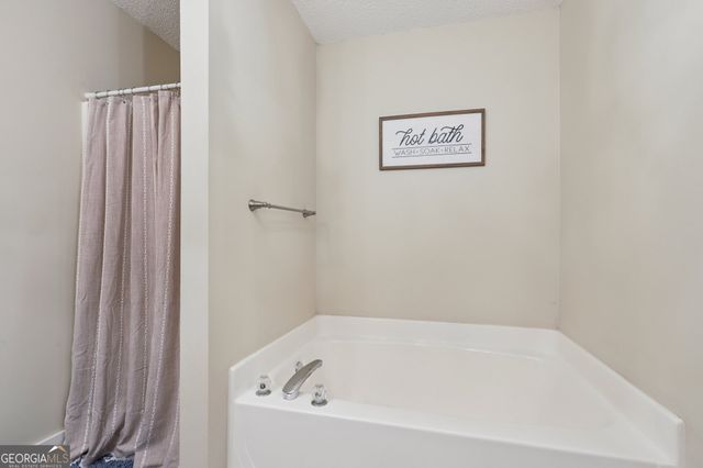 271 Pete Davis Road, Newnan, GA 30263
