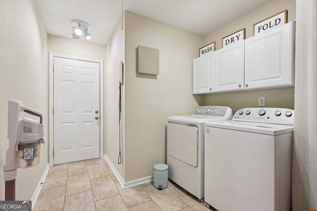 271 Pete Davis Road, Newnan, GA 30263