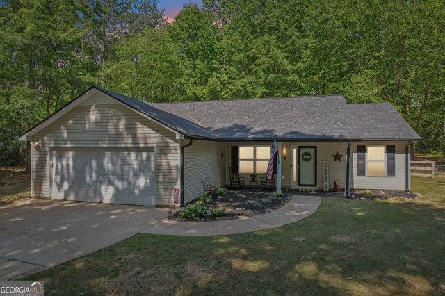 271 Pete Davis Road, Newnan, GA 30263
