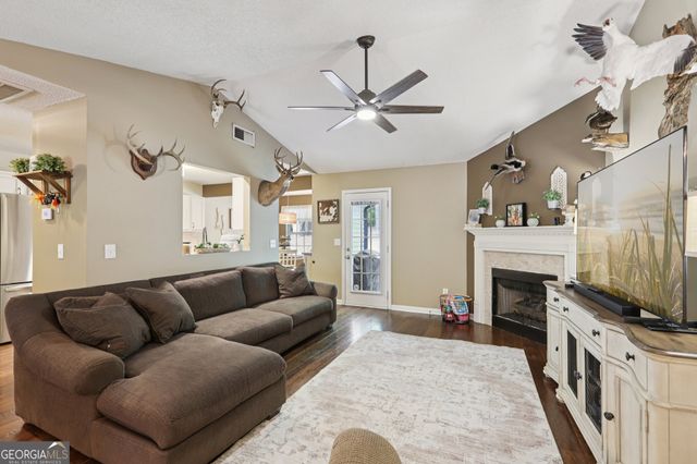 271 Pete Davis Road, Newnan, GA 30263