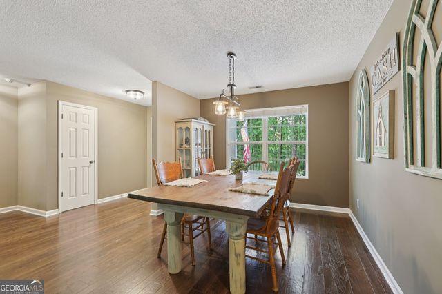 271 Pete Davis Road, Newnan, GA 30263