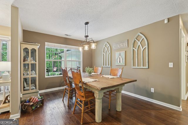 271 Pete Davis Road, Newnan, GA 30263