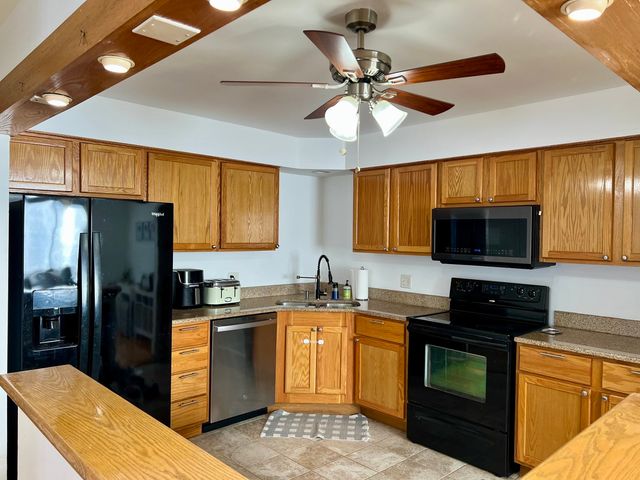 1108 Castilian Court 126, Glenview, IL 60025