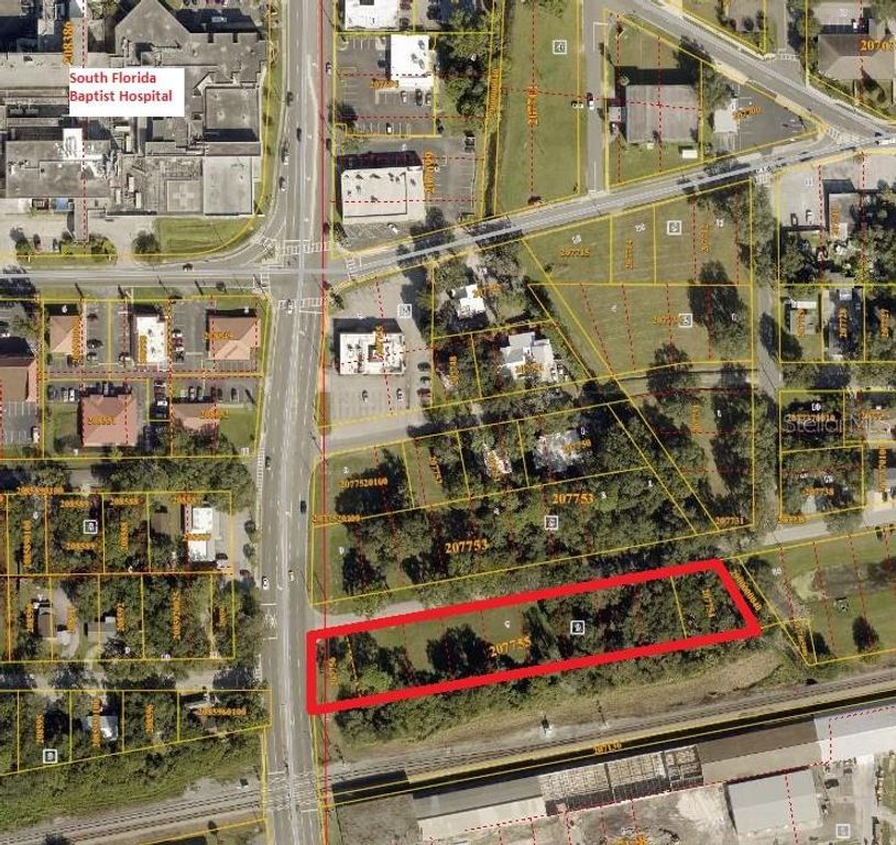 100 N ALEXANDER STREET, Plant City, FL 33563