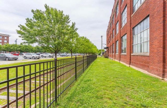 1301 Market Street 209, Chattanooga, TN 37402