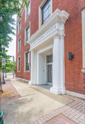 1301 Market Street 209, Chattanooga, TN 37402