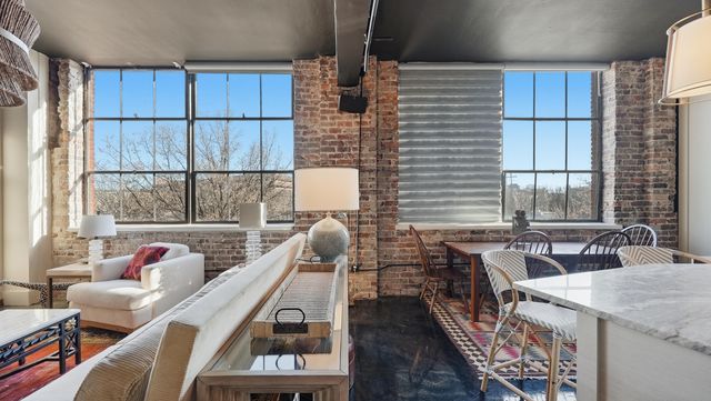 1301 Market Street 209, Chattanooga, TN 37402