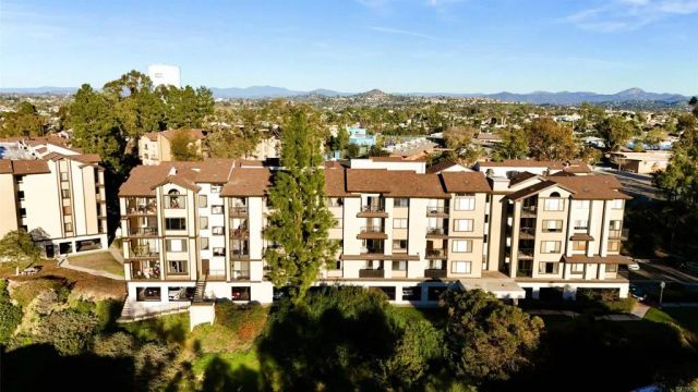 3955 Faircross 80, San Diego, CA 92115