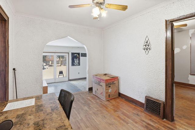 1215 Reycraft Drive, Kalamazoo, MI 49001