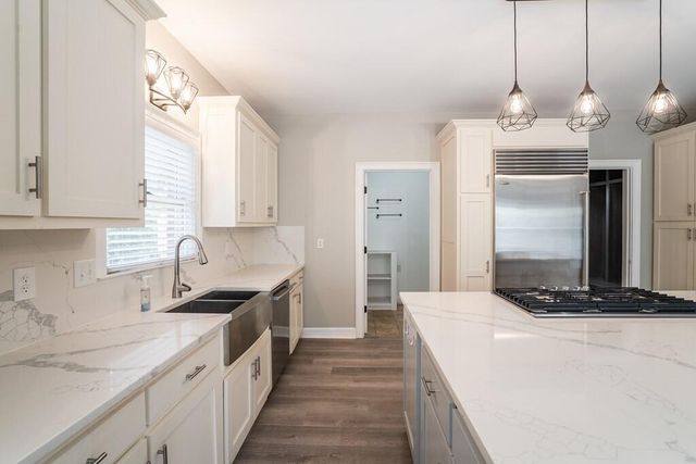 1705 Wellington Drive NW, Dalton, GA 30720