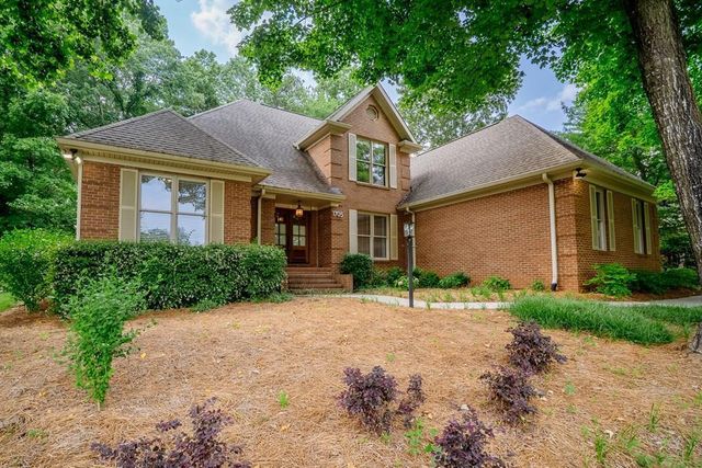 1705 Wellington Drive NW, Dalton, GA 30720
