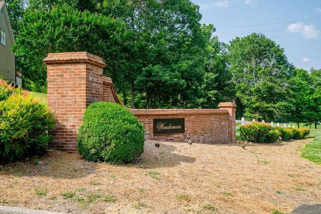 1705 Wellington Drive NW, Dalton, GA 30720