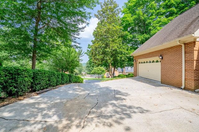 1705 Wellington Drive NW, Dalton, GA 30720