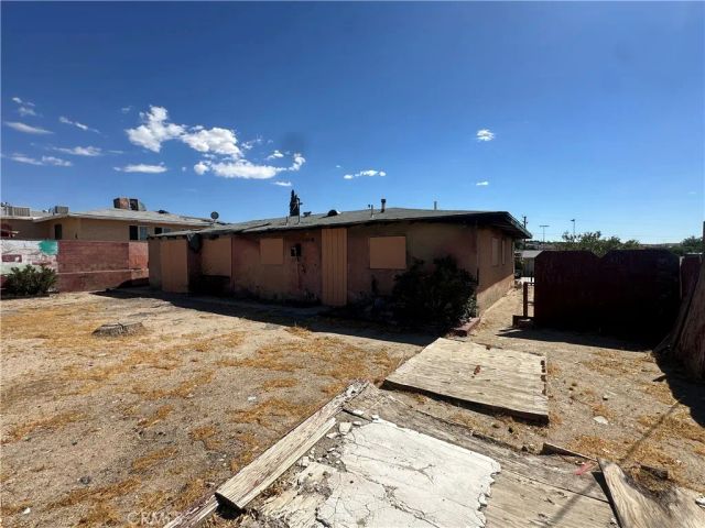 341 S Muriel, Barstow, CA 92311
