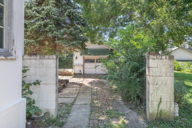 2214 Linden Avenue, Middletown, OH 45044