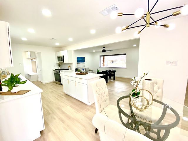 10916 Wyatt Street, Dallas, TX 75218