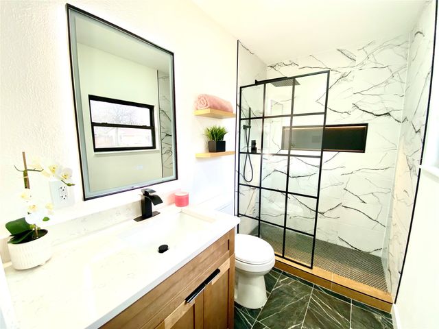 10916 Wyatt Street, Dallas, TX 75218