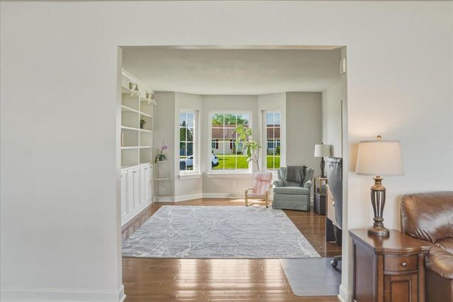 5800 Eagle Point DRIVE, Racine, WI 53406