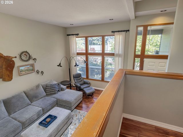 18419 Sw KELLY VIEW Loop, Beaverton, OR 97007