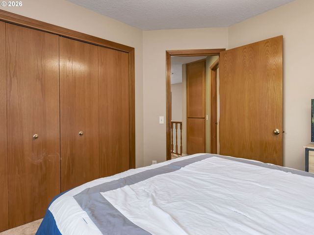 18419 Sw KELLY VIEW Loop, Beaverton, OR 97007